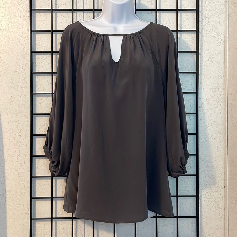 Dora Landa - 3/4 Sleeve Silk Blouse | Size S